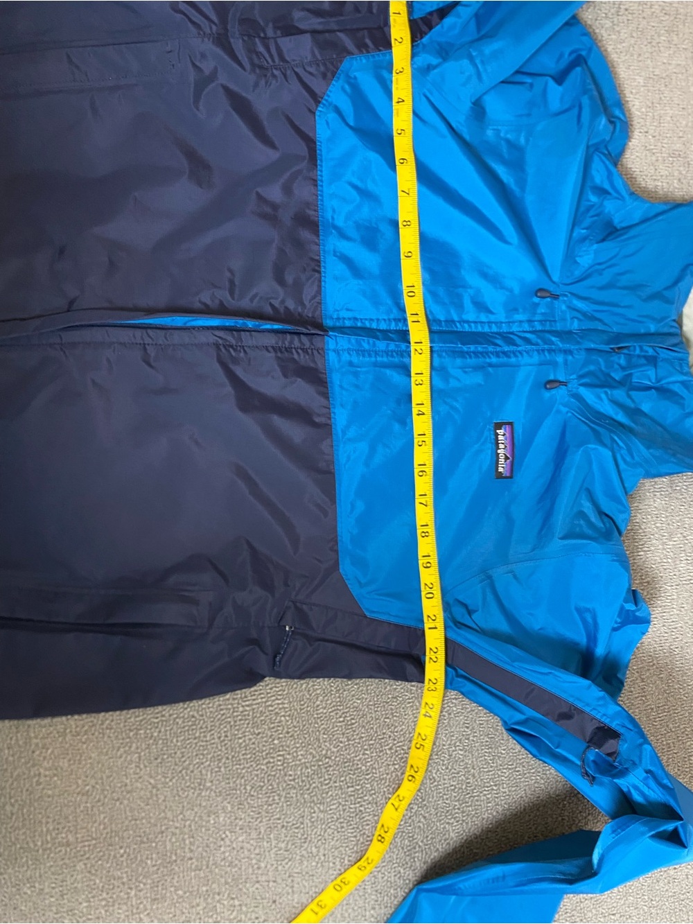 Patagonia Men’s Torrentshell 3L H2No  Hooded Rain Jacket- Outdoor Waterproof - Picture 7 of 8